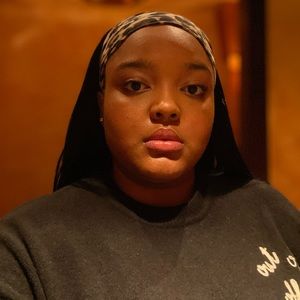 Meet your Posher, Ciara